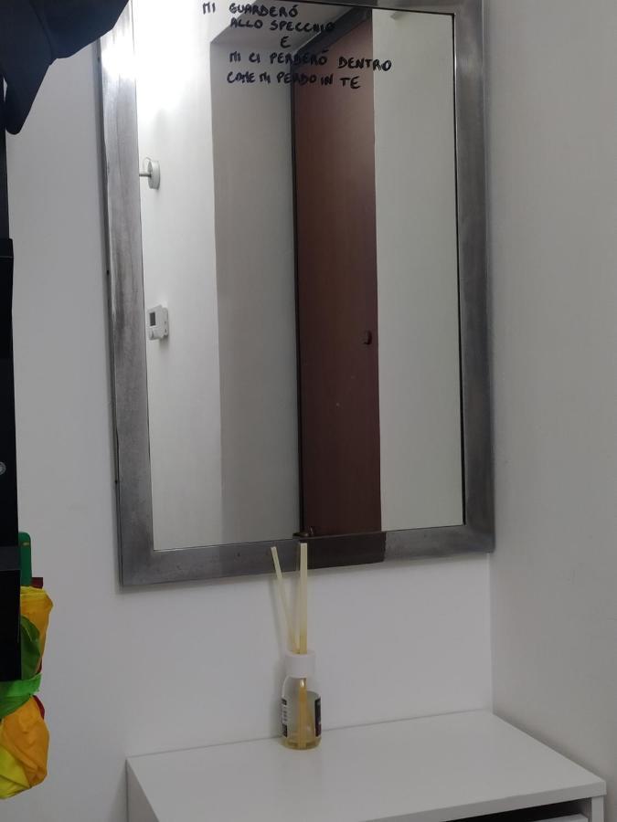 Apartament La Casa Di Tania A Napoli Zewnętrze zdjęcie