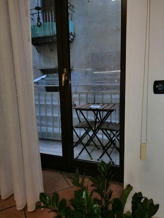 Apartament La Casa Di Tania A Napoli Zewnętrze zdjęcie