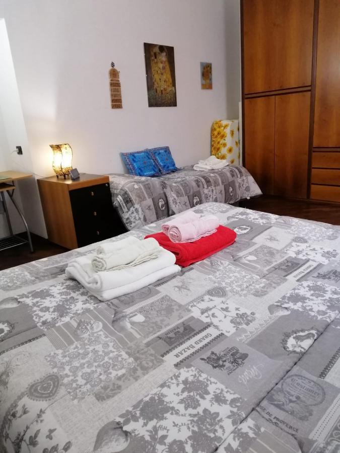 Apartament La Casa Di Tania A Napoli Zewnętrze zdjęcie