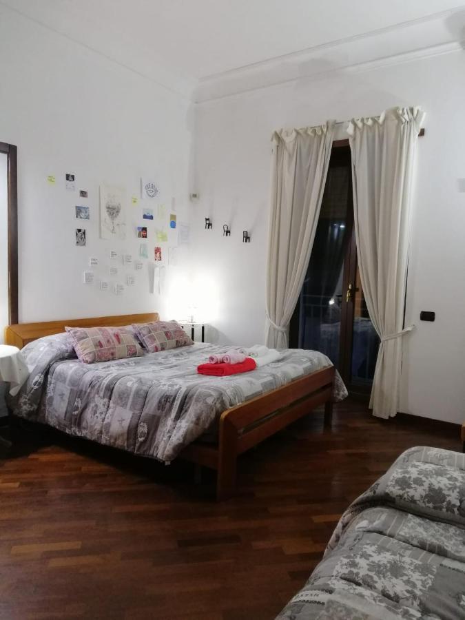 Apartament La Casa Di Tania A Napoli Zewnętrze zdjęcie